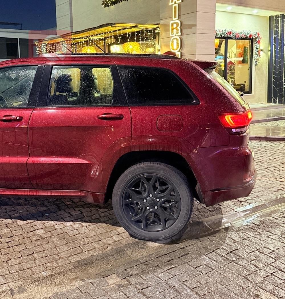 جيب جراند شيروكي